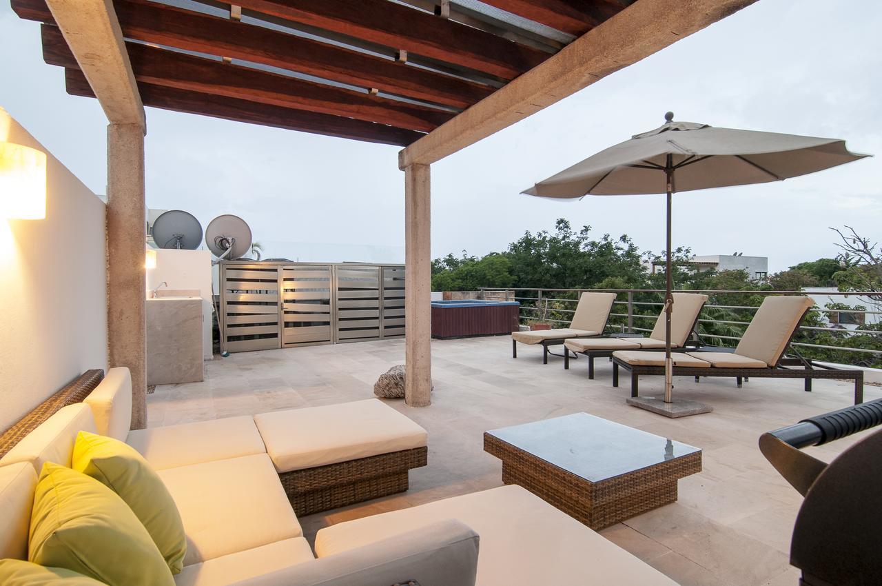Luxurious & Central Condo In Playa Steps From The Beach Плая-дель-Кармен Экстерьер фото