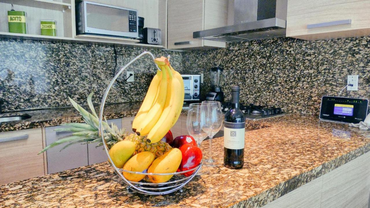 Luxurious & Central Condo In Playa Steps From The Beach Плая-дель-Кармен Экстерьер фото